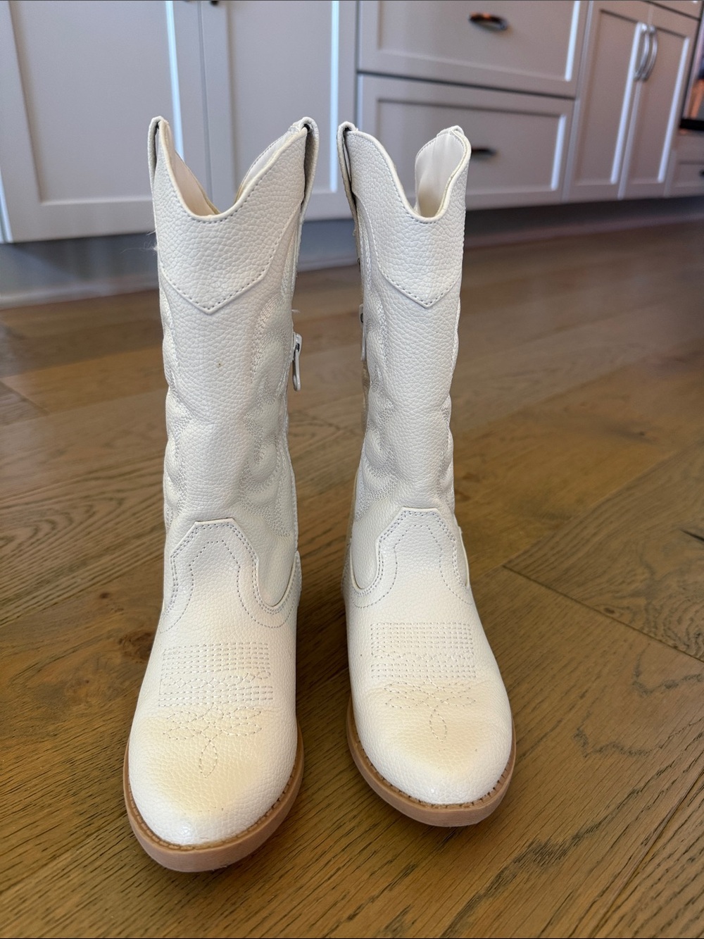 Kids Cat & Jack white leather cowboy boots